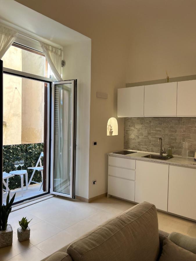 Com A Cas - Feel At Home In The Old Town Bari Exterior photo